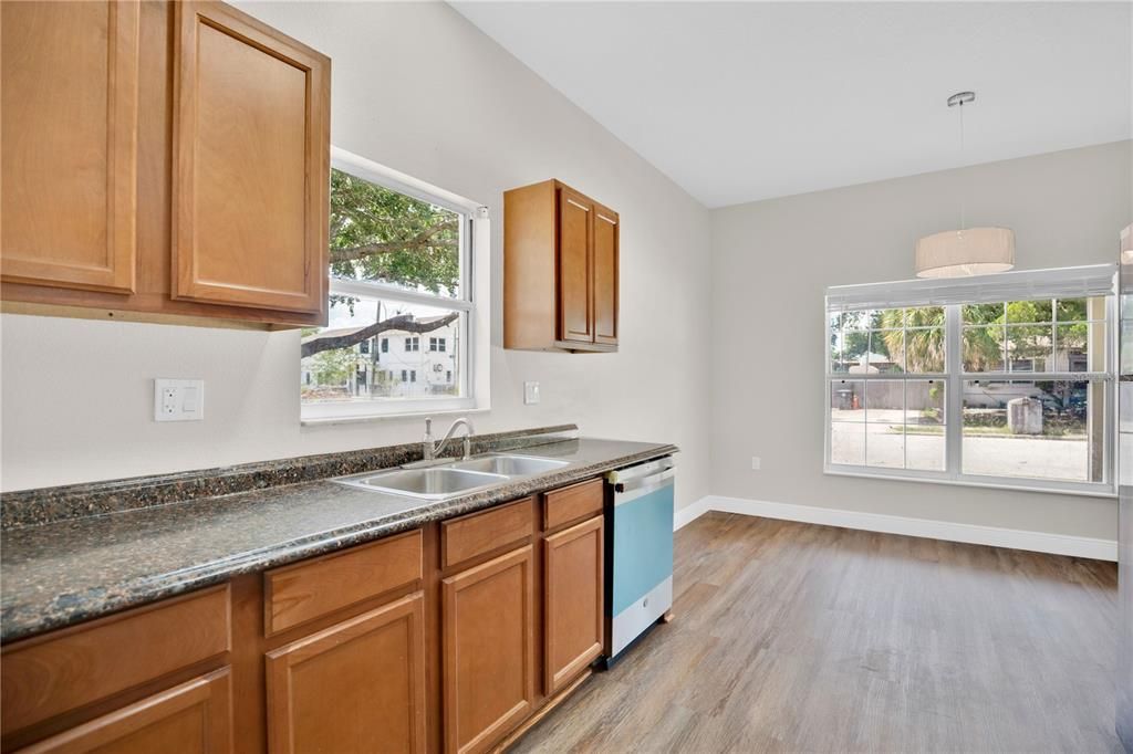 : $509,000 (3 camas, 2 baños, 1120 Pies cuadrados)
