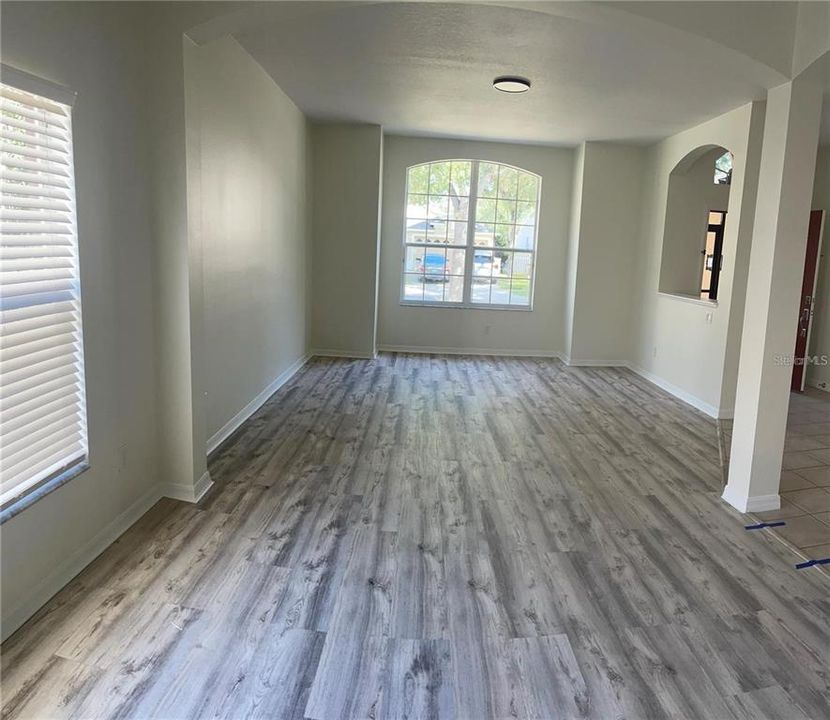 En Venta: $580,000 (4 camas, 2 baños, 2258 Pies cuadrados)