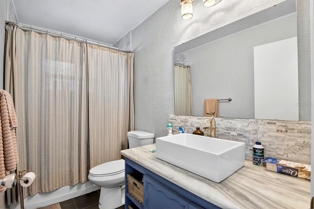 Active With Contract: $369,900 (3 beds, 2 baths, 1436 Square Feet)