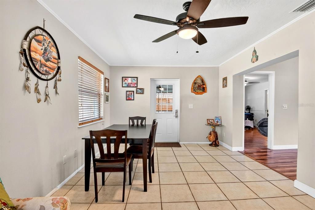 Active With Contract: $369,900 (3 beds, 2 baths, 1436 Square Feet)