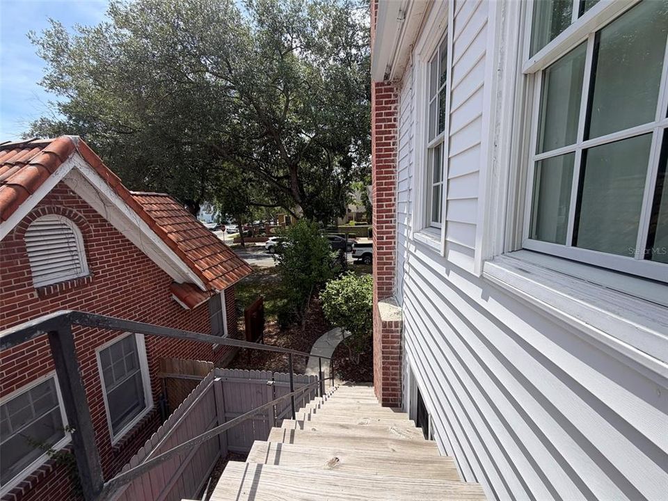 For Rent: $4,200 (3 beds, 2 baths, 2250 Square Feet)