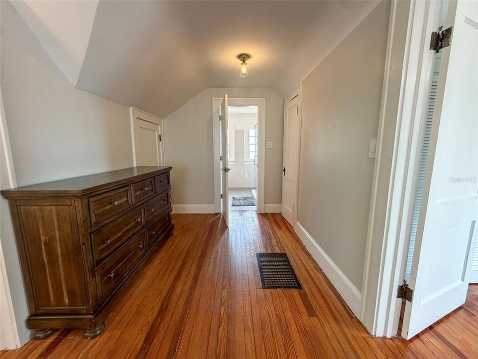 For Rent: $4,200 (3 beds, 2 baths, 2250 Square Feet)