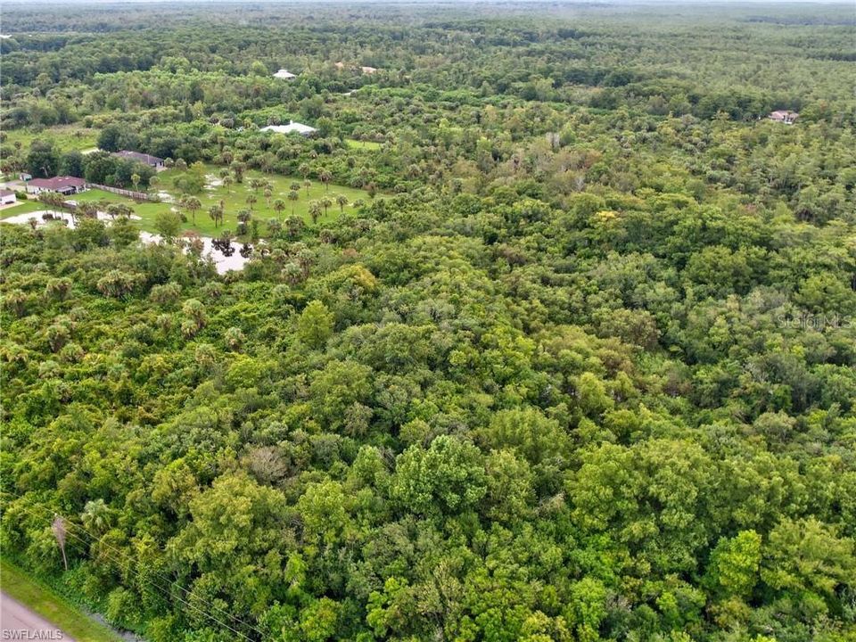 待售: $129,000 (1.59 acres)
