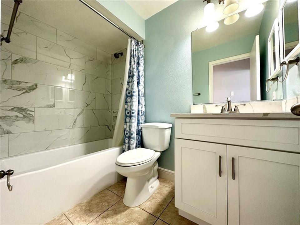 Active With Contract: $2,595 (3 beds, 2 baths, 2112 Square Feet)