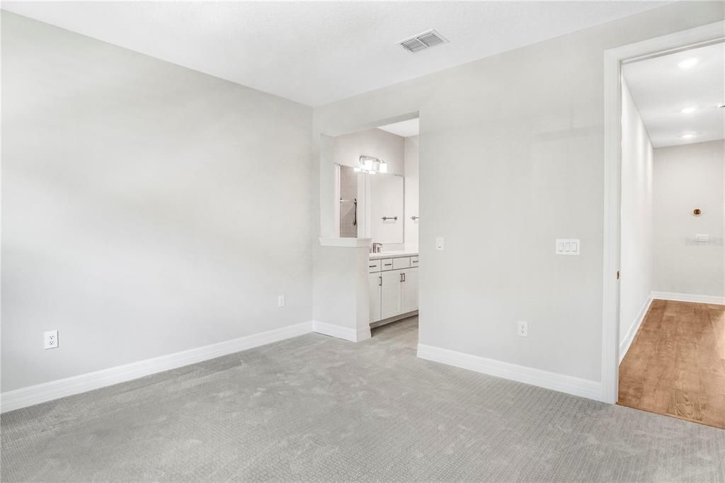 En Venta: $1,600,000 (5 camas, 5 baños, 4442 Pies cuadrados)