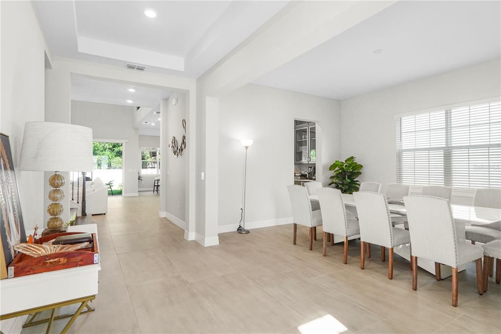 En Venta: $1,600,000 (5 camas, 5 baños, 4442 Pies cuadrados)
