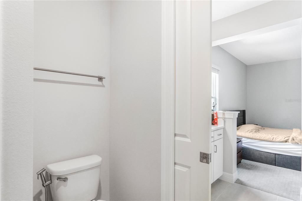 En Venta: $1,600,000 (5 camas, 5 baños, 4442 Pies cuadrados)