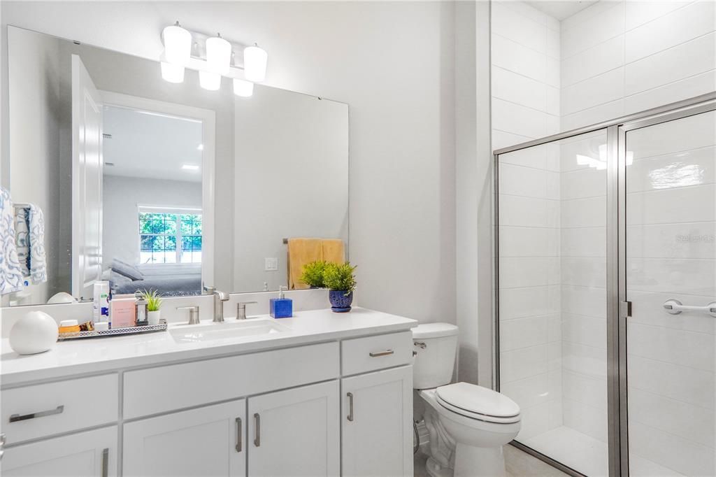 En Venta: $1,600,000 (5 camas, 5 baños, 4442 Pies cuadrados)