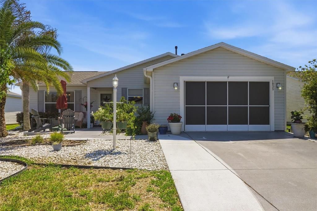 En Venta: $425,000 (2 camas, 2 baños, 1670 Pies cuadrados)