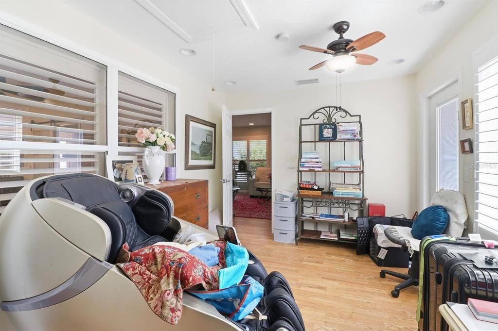 En Venta: $425,000 (2 camas, 2 baños, 1670 Pies cuadrados)