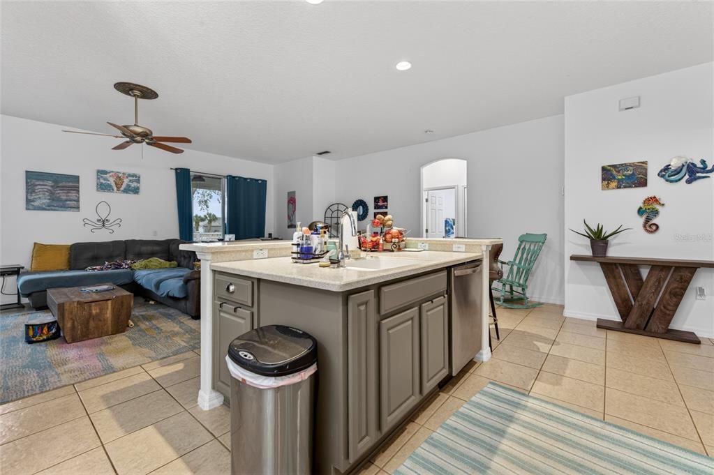 For Sale: $375,000 (3 beds, 2 baths, 2012 Square Feet)