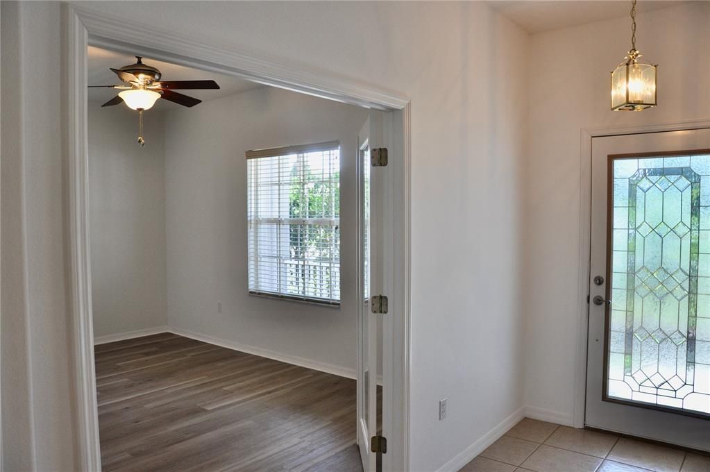 For Sale: $375,000 (3 beds, 2 baths, 2012 Square Feet)