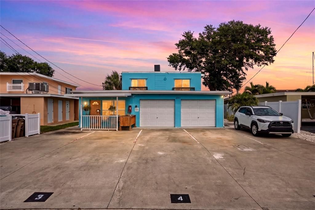 For Sale: $1,949,000 (7 beds, 0 baths, 3418 Square Feet)