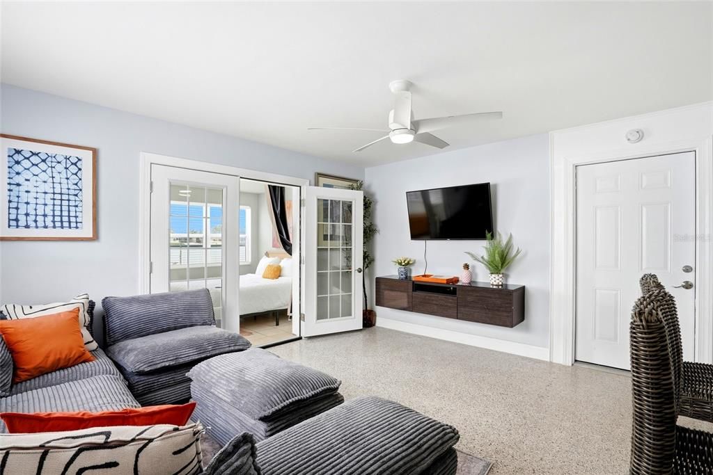 For Sale: $1,949,000 (7 beds, 0 baths, 3418 Square Feet)