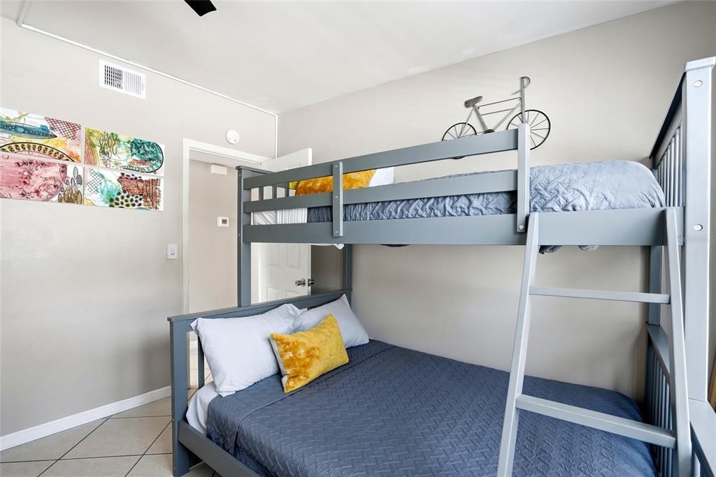 For Sale: $1,949,000 (7 beds, 0 baths, 3418 Square Feet)