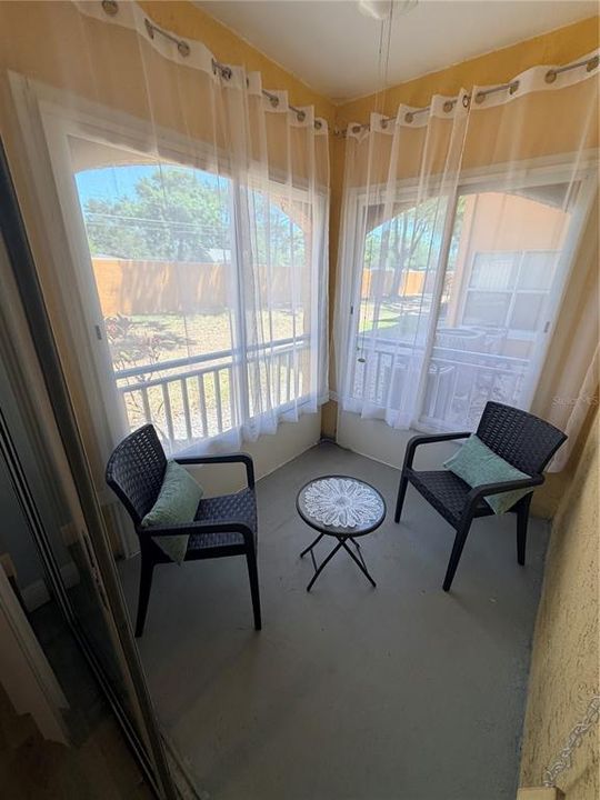 For Rent: $2,000 (1 beds, 1 baths, 572 Square Feet)