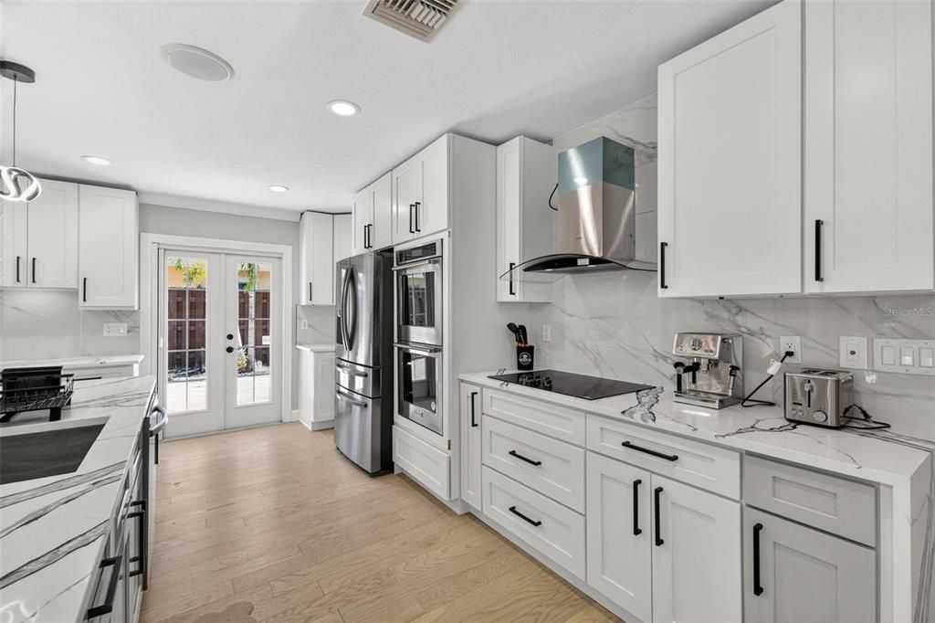 For Sale: $2,400,000 (4 beds, 3 baths, 2965 Square Feet)