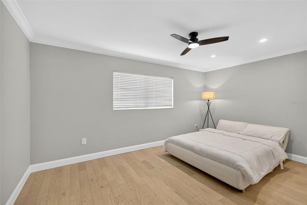 For Sale: $2,400,000 (4 beds, 3 baths, 2965 Square Feet)