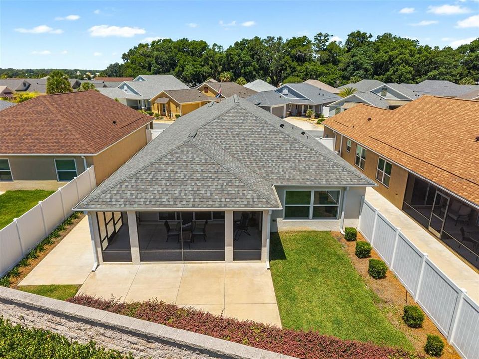For Sale: $549,900 (3 beds, 2 baths, 1938 Square Feet)