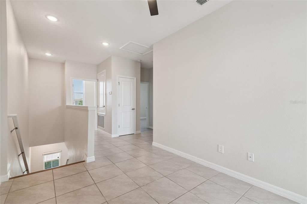 Active With Contract: $434,000 (4 beds, 3 baths, 2200 Square Feet)