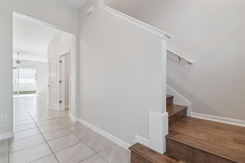 Active With Contract: $434,000 (4 beds, 3 baths, 2200 Square Feet)