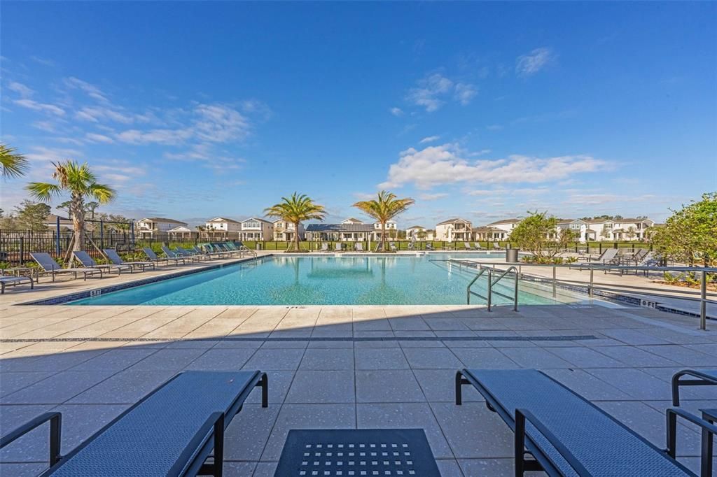 Active With Contract: $434,000 (4 beds, 3 baths, 2200 Square Feet)