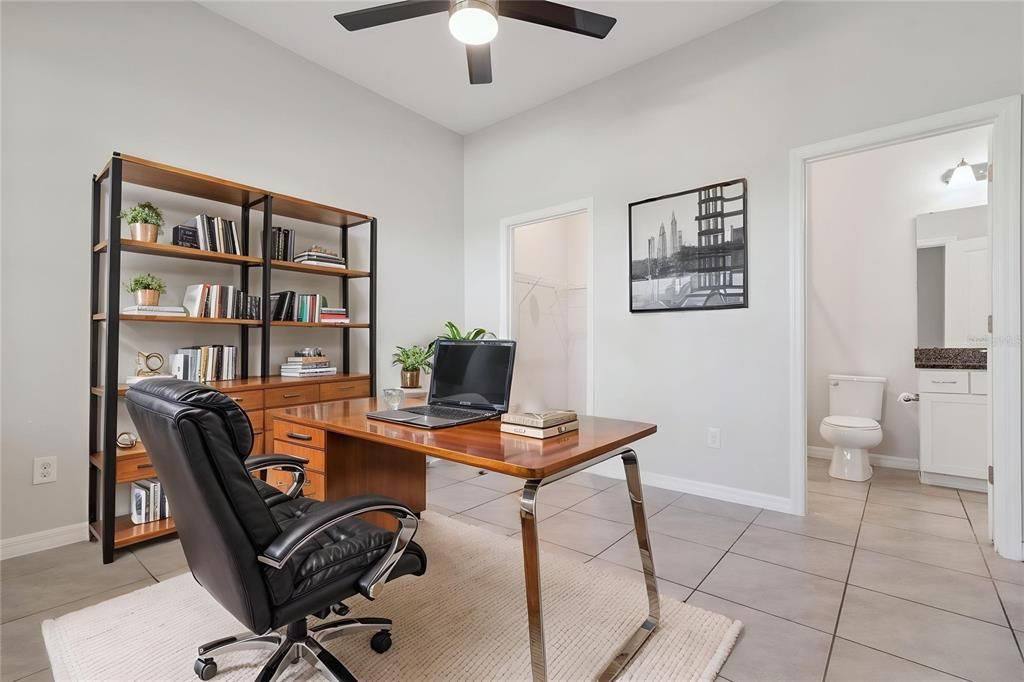 Active With Contract: $434,000 (4 beds, 3 baths, 2200 Square Feet)