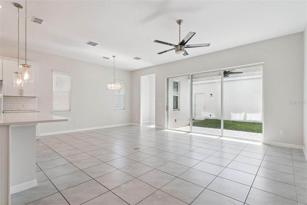 Active With Contract: $434,000 (4 beds, 3 baths, 2200 Square Feet)