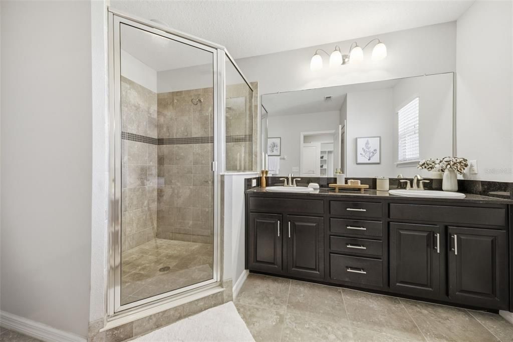 Active With Contract: $515,000 (3 beds, 2 baths, 1885 Square Feet)