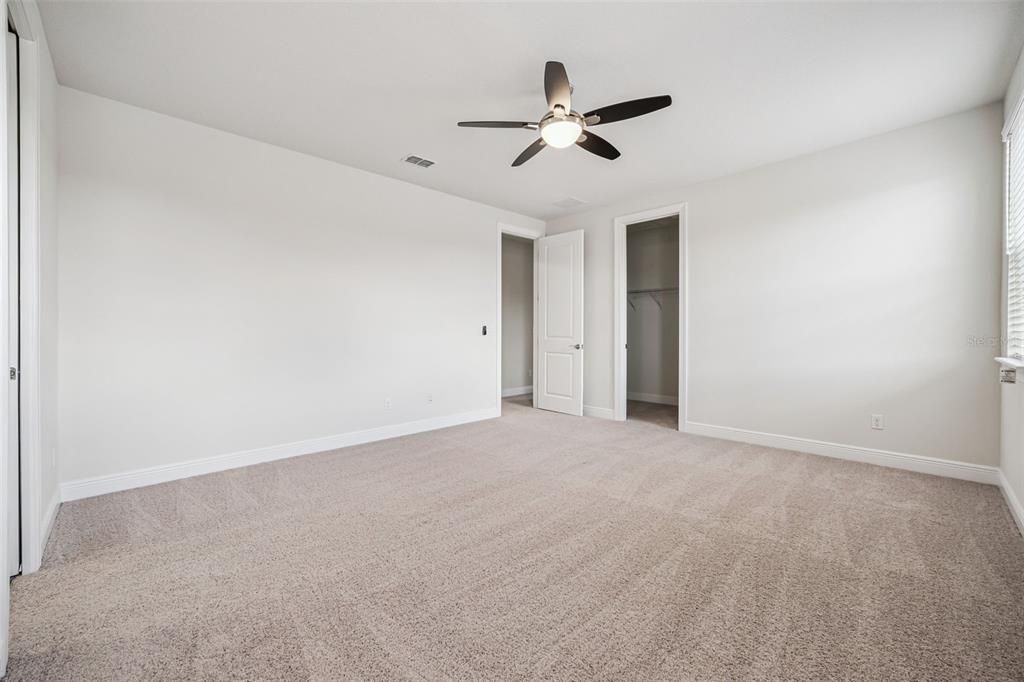 For Sale: $1,435,000 (5 beds, 5 baths, 5437 Square Feet)