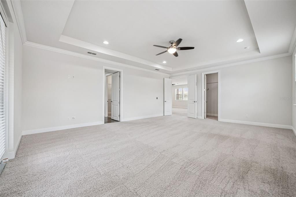 For Sale: $1,435,000 (5 beds, 5 baths, 5437 Square Feet)