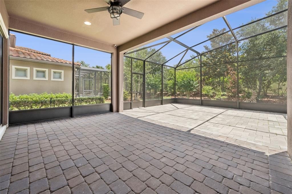 For Sale: $1,435,000 (5 beds, 5 baths, 5437 Square Feet)