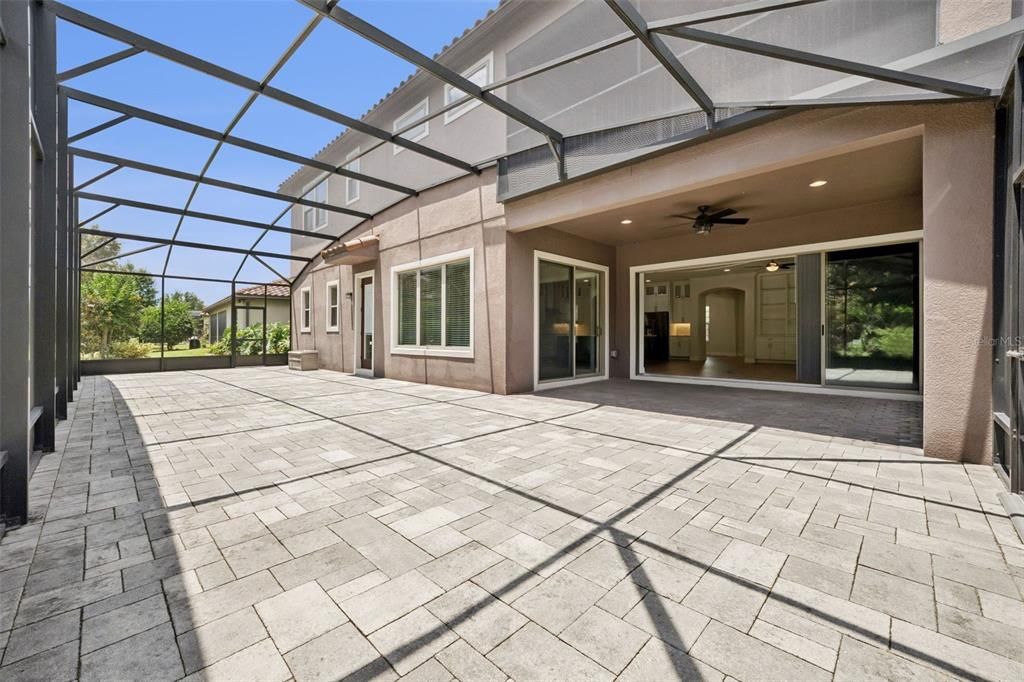 For Sale: $1,435,000 (5 beds, 5 baths, 5437 Square Feet)