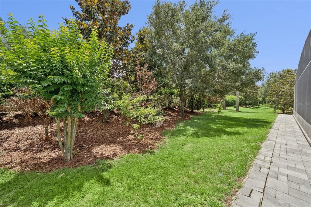 For Sale: $1,435,000 (5 beds, 5 baths, 5437 Square Feet)
