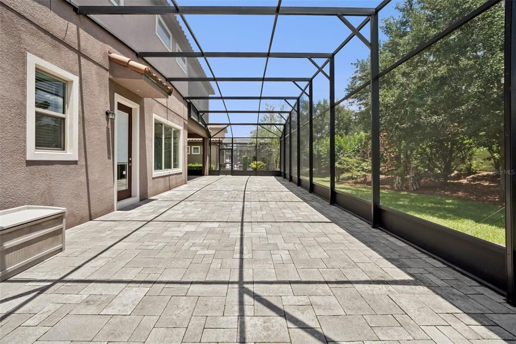 For Sale: $1,435,000 (5 beds, 5 baths, 5437 Square Feet)
