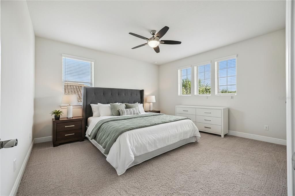 For Sale: $1,435,000 (5 beds, 5 baths, 5437 Square Feet)