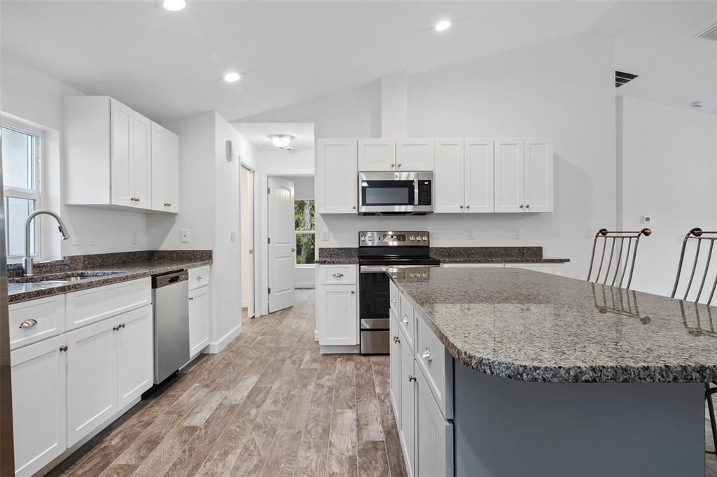 For Sale: $341,300 (3 beds, 2 baths, 1502 Square Feet)