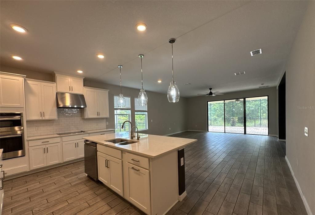Active With Contract: $412,500 (4 beds, 3 baths, 2420 Square Feet)