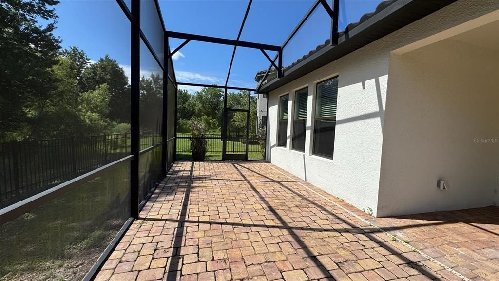 Active With Contract: $412,500 (4 beds, 3 baths, 2420 Square Feet)