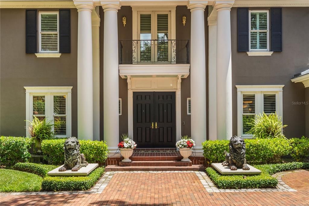 For Sale: $1,999,000 (4 beds, 4 baths, 5780 Square Feet)