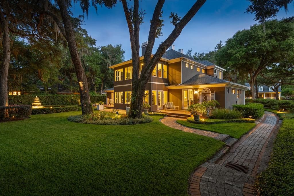 For Sale: $1,999,000 (4 beds, 4 baths, 5780 Square Feet)