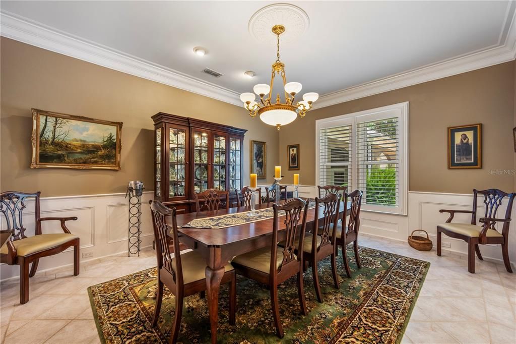 For Sale: $1,999,000 (4 beds, 4 baths, 5780 Square Feet)