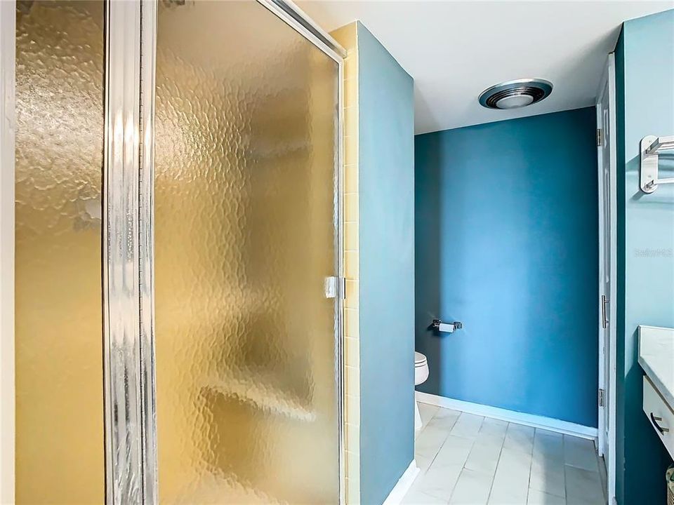 For Rent: $2,750 (2 beds, 2 baths, 1230 Square Feet)