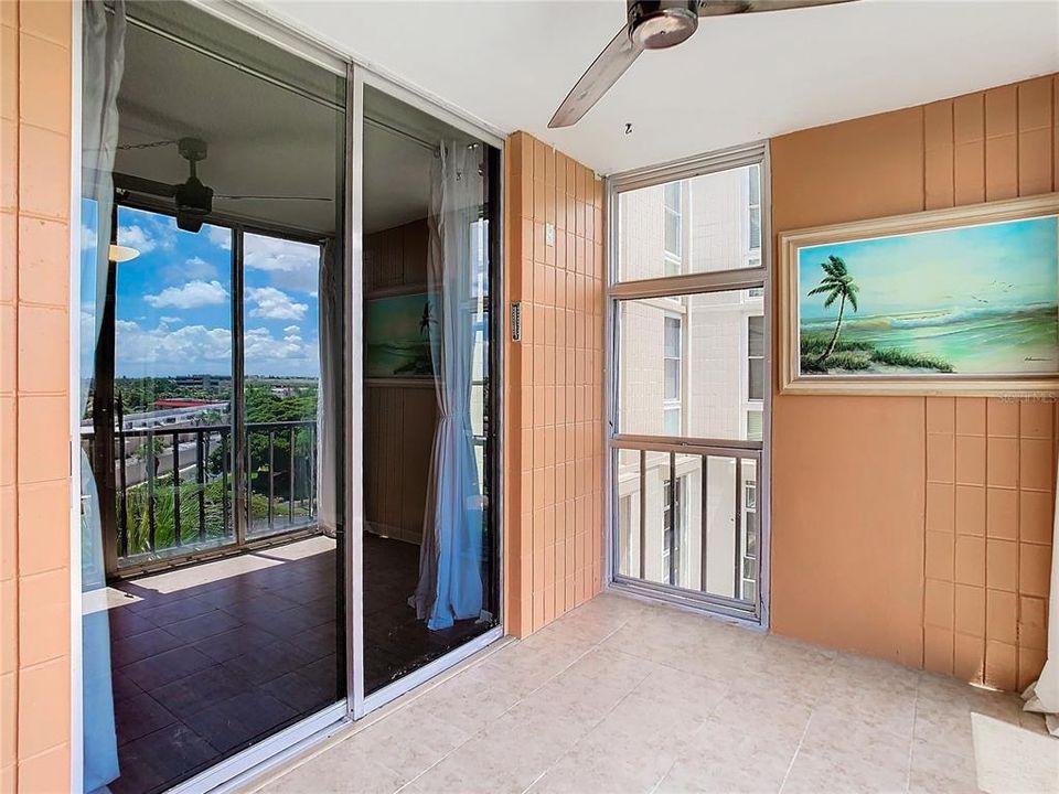 For Rent: $2,750 (2 beds, 2 baths, 1230 Square Feet)