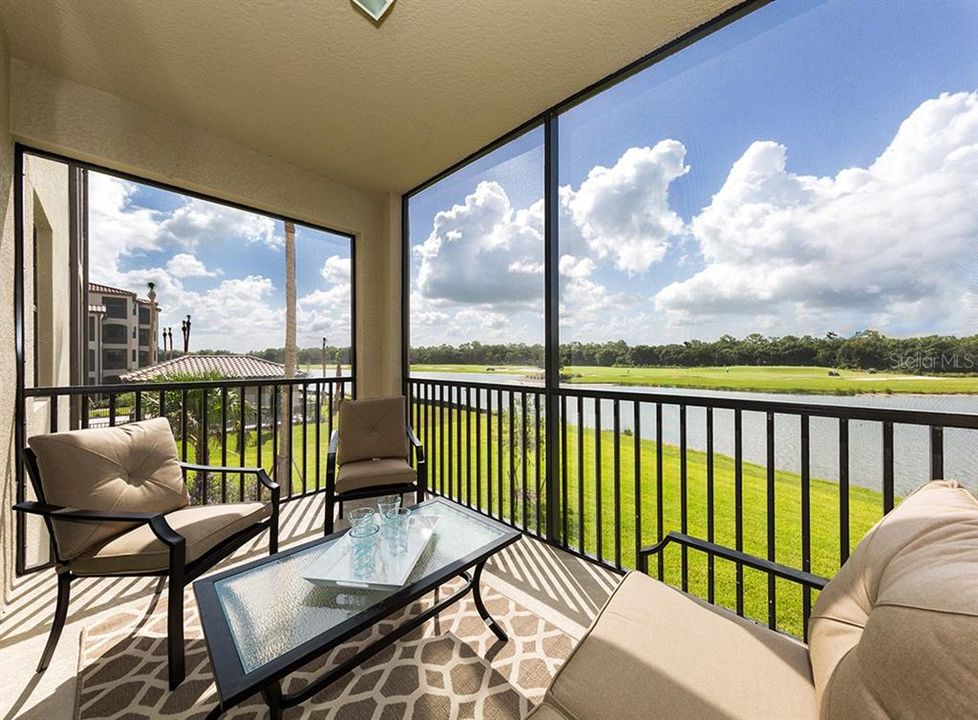 For Rent: $2,200 (2 beds, 2 baths, 1104 Square Feet)