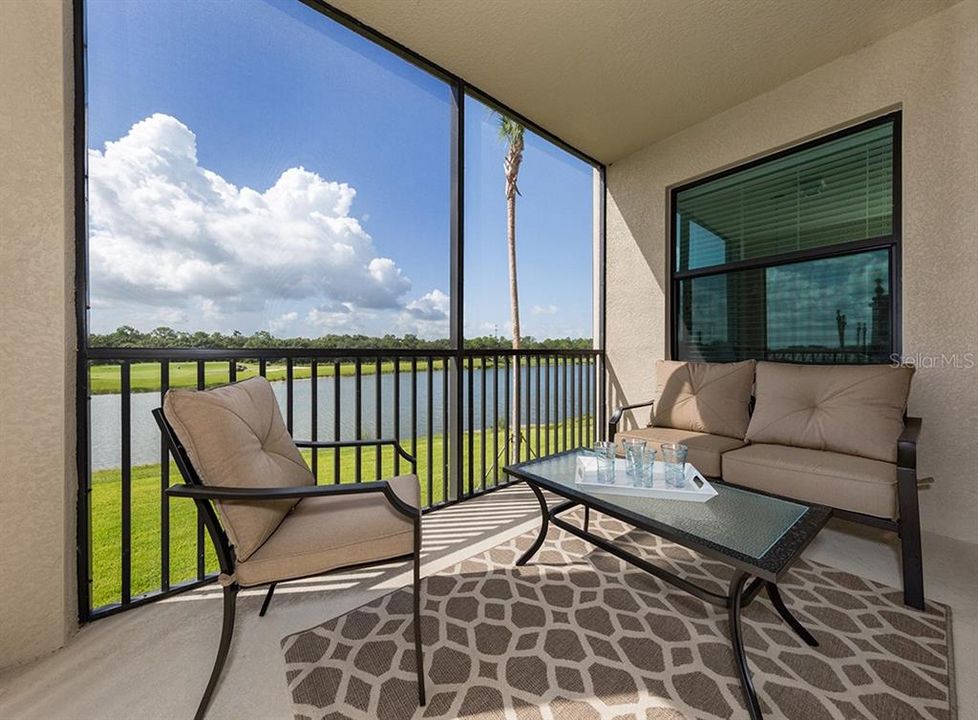 For Rent: $2,200 (2 beds, 2 baths, 1104 Square Feet)