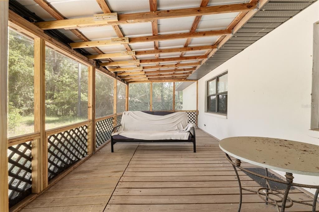 For Sale: $289,000 (2 beds, 2 baths, 1378 Square Feet)