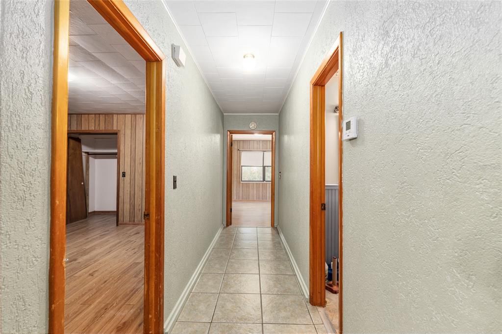 For Sale: $289,000 (2 beds, 2 baths, 1378 Square Feet)