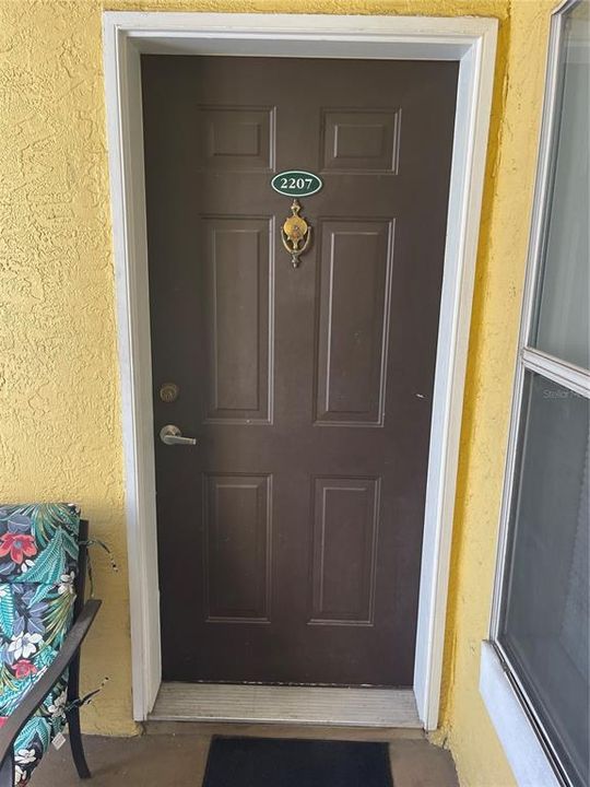 For Rent: $1,950 (1 beds, 1 baths, 672 Square Feet)