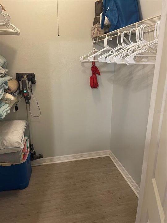 For Rent: $1,950 (1 beds, 1 baths, 672 Square Feet)